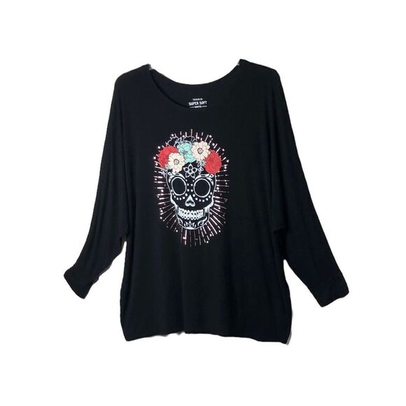 Torrid Skull Dolman Long Sleeve T-Shirt - Picture 3 of 7